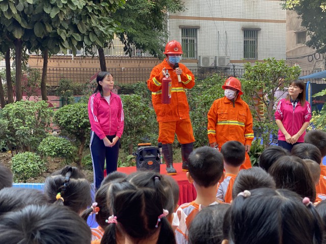 外经贸幼儿园消防周系列活动
