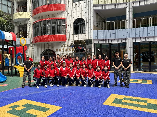 外经贸幼儿园教师团建活动