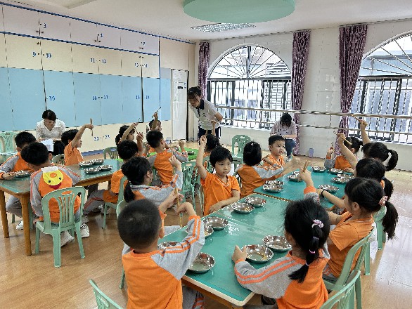 大班级教师公开课教研观摩活动